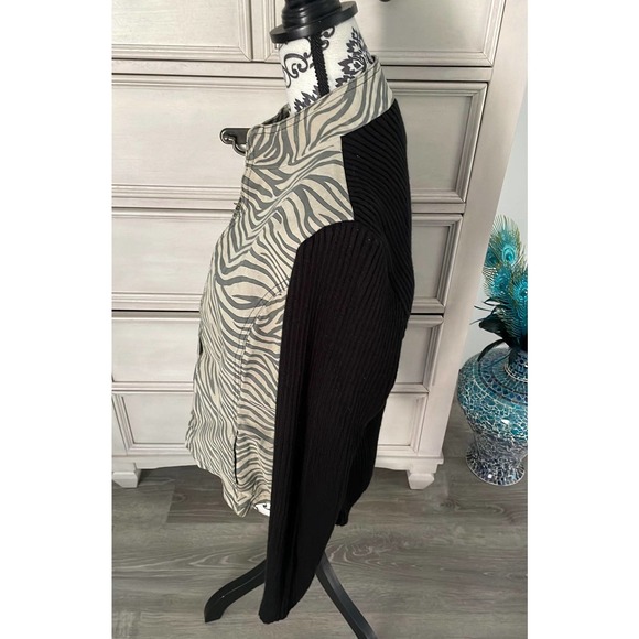 Women’s designer leather zebra print jacket petite XL - Picture 4 of 8
